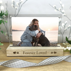 Forever Loved Pet Memorial Photo Frame - Wooden Base, Fits 6x4 Photo, Magnetic Acrylic Sheets
