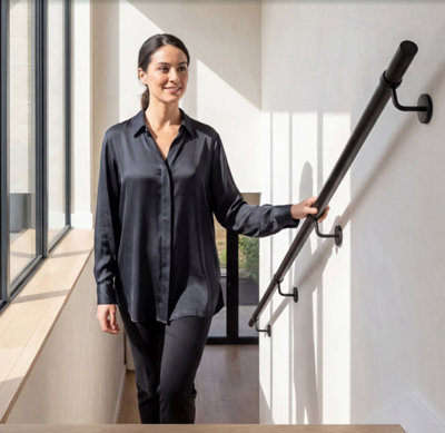 Forgeworks Premium Matt Black 3.6m Indoor Stair Handrail Kit - Easy Install all in One Box with brackets & endcaps - 5Yr Guarantee