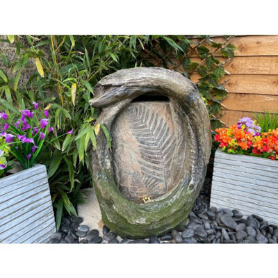 Fossil Leaf Mains Power Water Feature With Cover