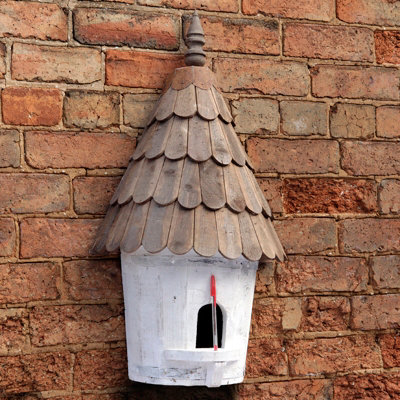 Framlingham Traditional English - Wall Mounted - Small Half Round Birdhouse