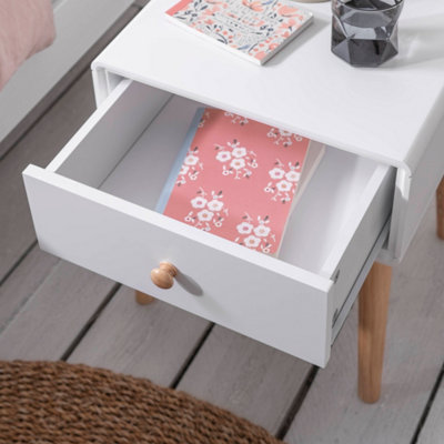 Frank Side Table in Classic White