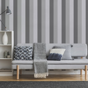 Fresco Retro Striped Grey Wallpaper