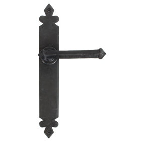 From The Anvil Beeswax Tudor Lever Latch Set