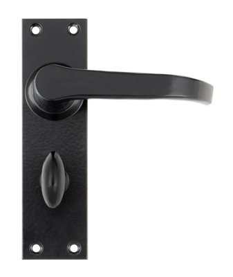 From The Anvil Black Deluxe Lever Bathroom Set