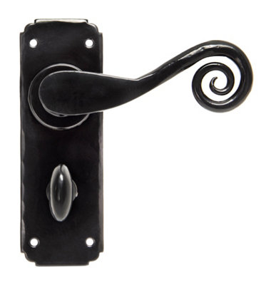 From The Anvil Black Monkeytail Lever Bathroom Set