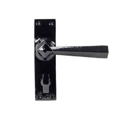 From The Anvil Black Straight Lever Bathroom Set