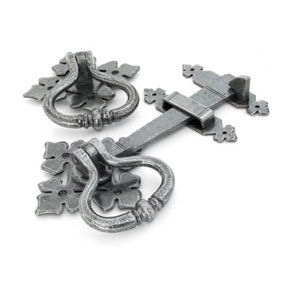 From The Anvil Pewter Shakespeare Latch Set