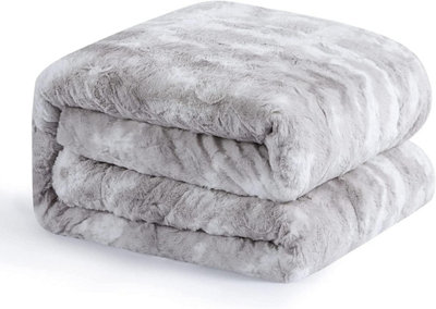 Fur Throw Blanket Soft Warm Winter Luxury Cosy Bed Cover Sofa Duvet Faux Fleece Mink, Single 150X125