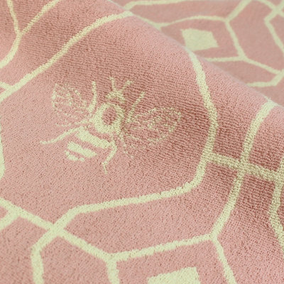 furn. Bee Deco Honeycomb Inspired Geometric Jacquard Bath Towel