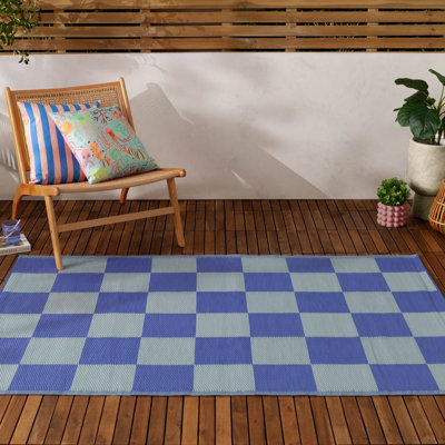 furn. Checkerboard Recycled Outdoor Rug