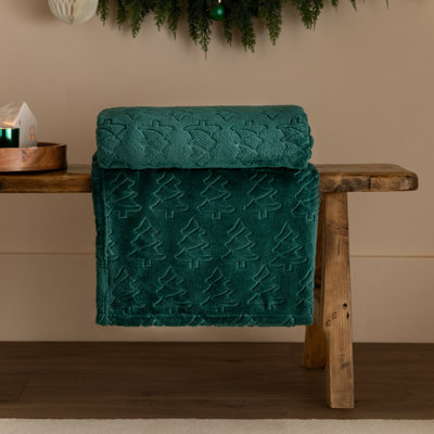 Furn Festive Trees Fleece Throw