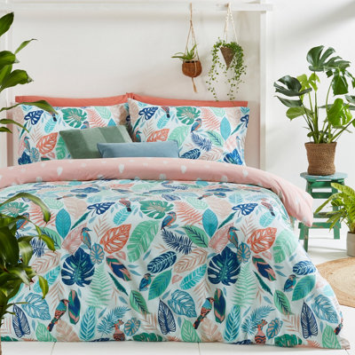 furn. Guava Tropical Leaf Reversible Duvet Cover Set