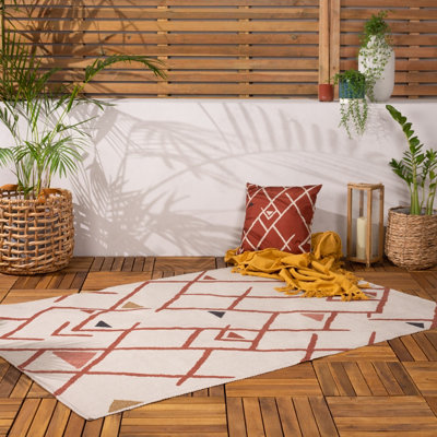 furn. Inka Digitally Printed Geometric Outdoor/Indoor Rug