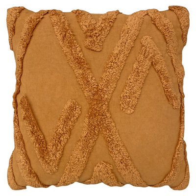 furn. Kamjo Geometric Tufted Polyester Filled Cushion