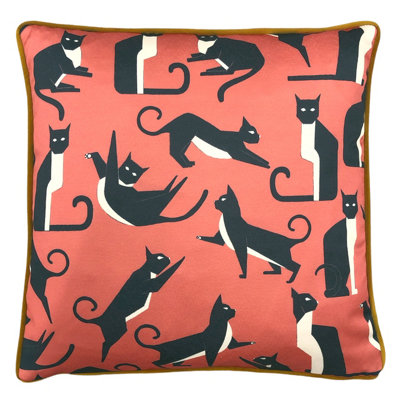 furn. Kitta Sits Here Velvet Polyester Filled Cushion