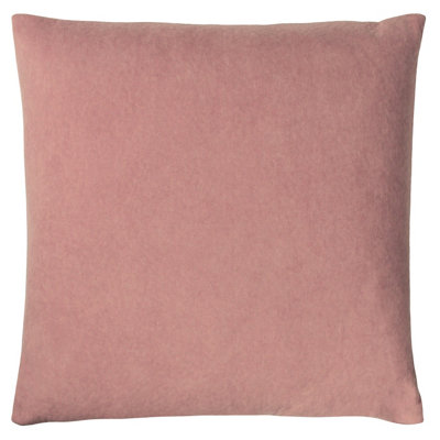 furn. Kobe Velvet Polyester Filled Cushion