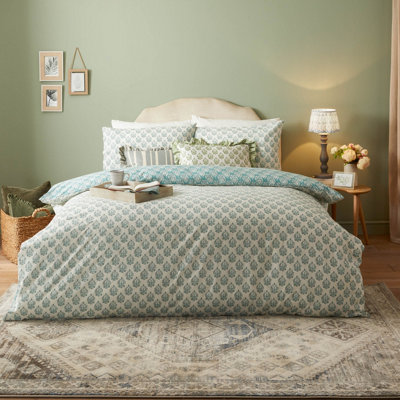 furn. Krissa Block Printed Duvet Set