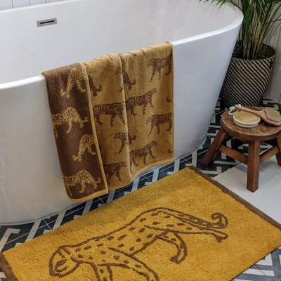 furn. Leopard Jacquard Animal Printed Hand Towel DIY at B Q