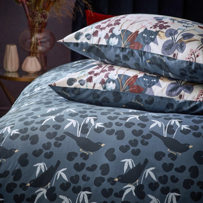 furn. Midnight Panther Reversible Duvet Cover Set