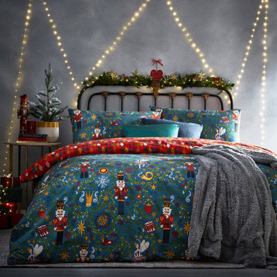 Duvet Cover Set Nutcracker by Fusion in Red - Stylish Home