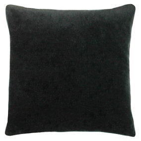 furn. Solo Velvet Polyester Filled Cushion