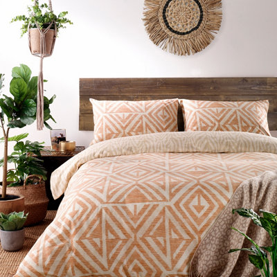 furn. Tanza Global Geometric Reversible Duvet Cover Set