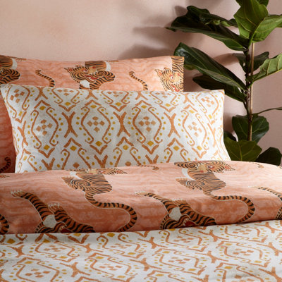 furn. Tibetan Tiger Tribal Reversible Duvet Cover Set