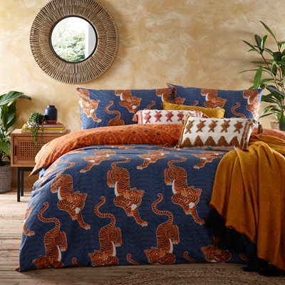 furn. Tibetan Tiger Tribal Reversible Duvet Cover Set