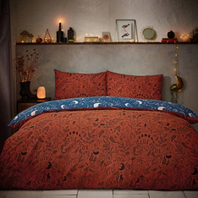 furn. Witchy Vibes Celestial Reversible Duvet Cover Set