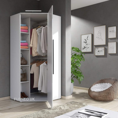Corner closet discount