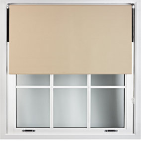 Roller deals blinds b&q