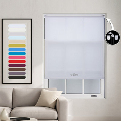 Buy Furnished Roller Blind with Triple Chrome Round Eyelet and Metal ...