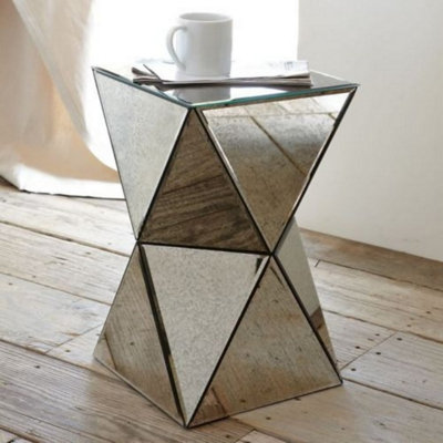 Mirrored side outlet table b&m