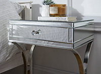 Furniturebox Porto Single Drawer Mirrored Bedside Table With Silver Chrome Legs and Crysaline Shaped Handle