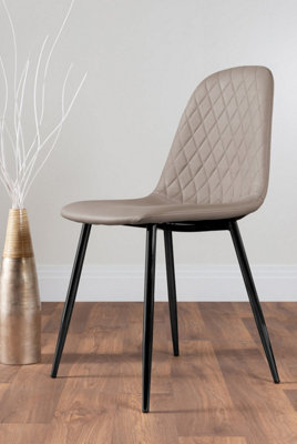 Furniturebox Seattle Scandi Inspired Glass and Black Metal Leg Square Dining Table & 4 Green Pesaro Velvet Black Leg Chairs
