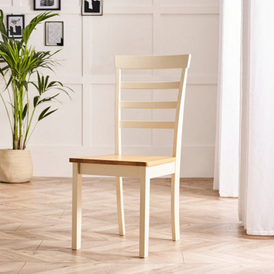 Furniturebox UK 2x Wood Dining Chair - Whitby Cream Wooden Chairs - Oak Stain Seat - Solid Rubberwood Pair Of Dining Room Chairs