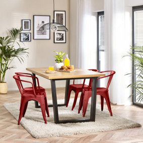 Furniturebox UK 4 Seater Wood Dining Table - Cotswold 'Oak' Herringbone Dining Table & 4 Red Colton Retro Metal Arm Chairs