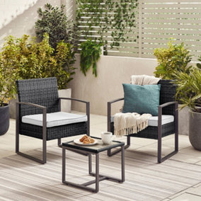 Furniturebox UK Algarve Black PE Rattan 2 Seat Outdoor Garden Bistro Set, 2 Square Chairs + Coffee Table - Free Cover