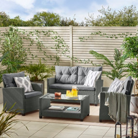 Furniturebox UK Arizona Grey PE Rattan 4 Seat Outdoor Garden Sofa Set - 2 Seat Garden Sofa, 2 Outdoor Armchairs & Coffee Table