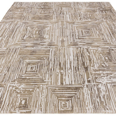 Furniturebox UK Iona Beige Textured Squares Pattern Rug 160x230