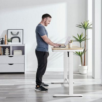 Furniturebox UK Office Standing Desk - Atticus Electric Height Adjustable Desk - White Gaming Desk - Oak Effect & White Legs