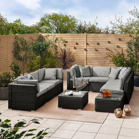 Furniturebox UK Orlando 8 Seat Modular Outdoor Garden Sofa - Black Rattan Garden Sofa with Grey, Cushions - Garden Coffee Table
