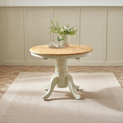 Furniturebox UK Padstow Oak and Cream 4-6 Seater Extending Dining Table
