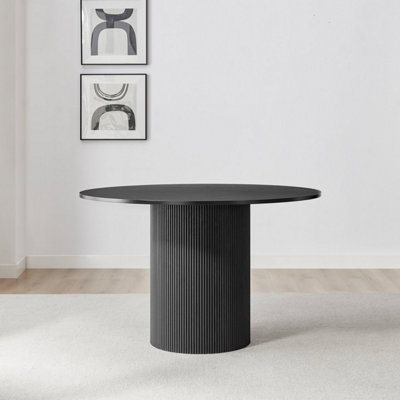 Furniturebox UK Penrose Black Round Dining Table & 4 Sage Beaumont Chairs