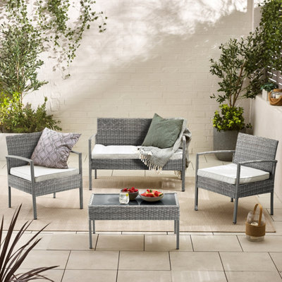 Furniturebox UK Porto Grey PE Rattan Outdoor Garden 4 Seat Coffee Table & Chairs Set, 2 Chairs 2 Seater Garden Bench - Free Cover