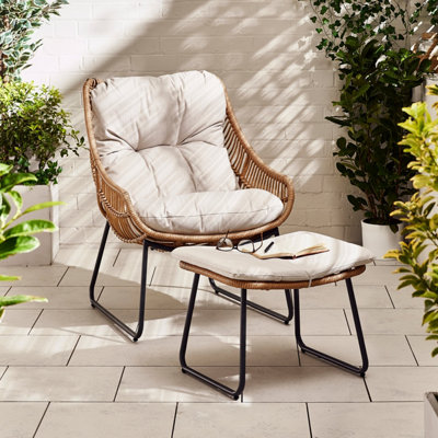 Rattan swivel store garden chairs