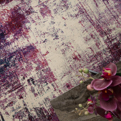 Furniturebox UK Viva Distressed Magenta & Cream Rug 160x230