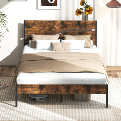 GAINOOM King Metal Bed Frame Home Industrial Platform Bed w/ Under-bed ...