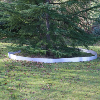Galvanised Aluzinc Lawn Edging Roll - Wavy - 16.5cm Height - 5m