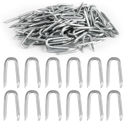 Galvanized U Nails Rust Resistant Fence Staples for Chicken Wire Mesh Fences Wooven fencing Netting 25mm (50 Pack)